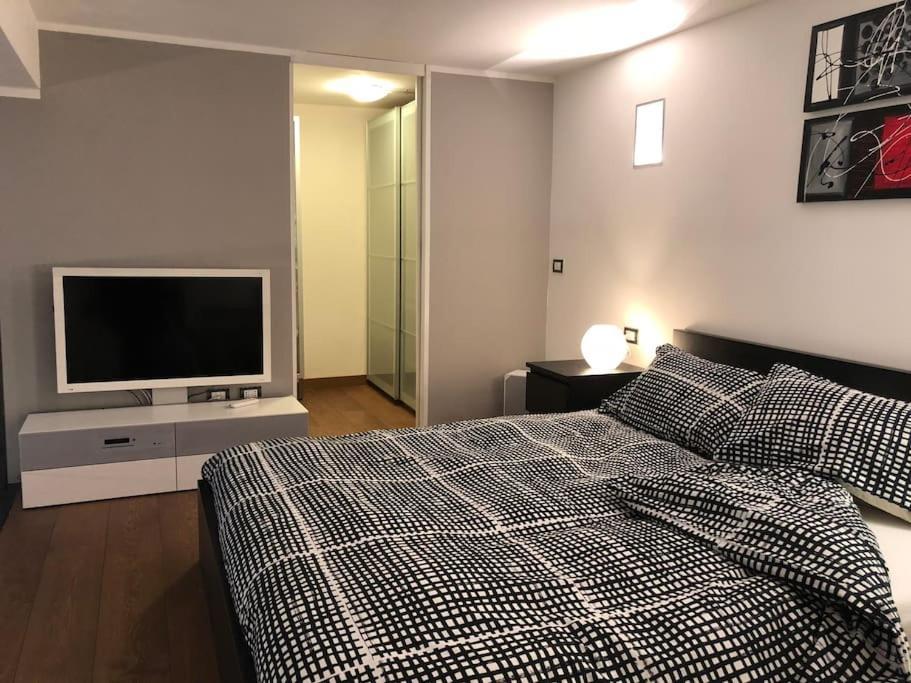 Moderno Loft Alle Porte Di Milano - 115Mq - 3 Posti Cormano Kültér fotó