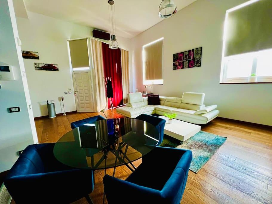 Moderno Loft Alle Porte Di Milano - 115Mq - 3 Posti Cormano Kültér fotó